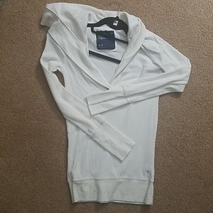 American Eagle white hooded button down top